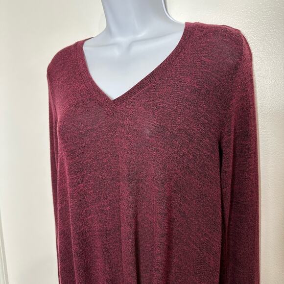 XS ANTHROPOLOGIE Sunday in Brooklyn Twist Front Top, V-Neck, Maroon, Boho - Picture 5 of 11